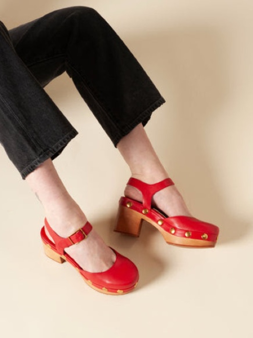 Charlotte Stone Maud Clogs in Kiss Size 10